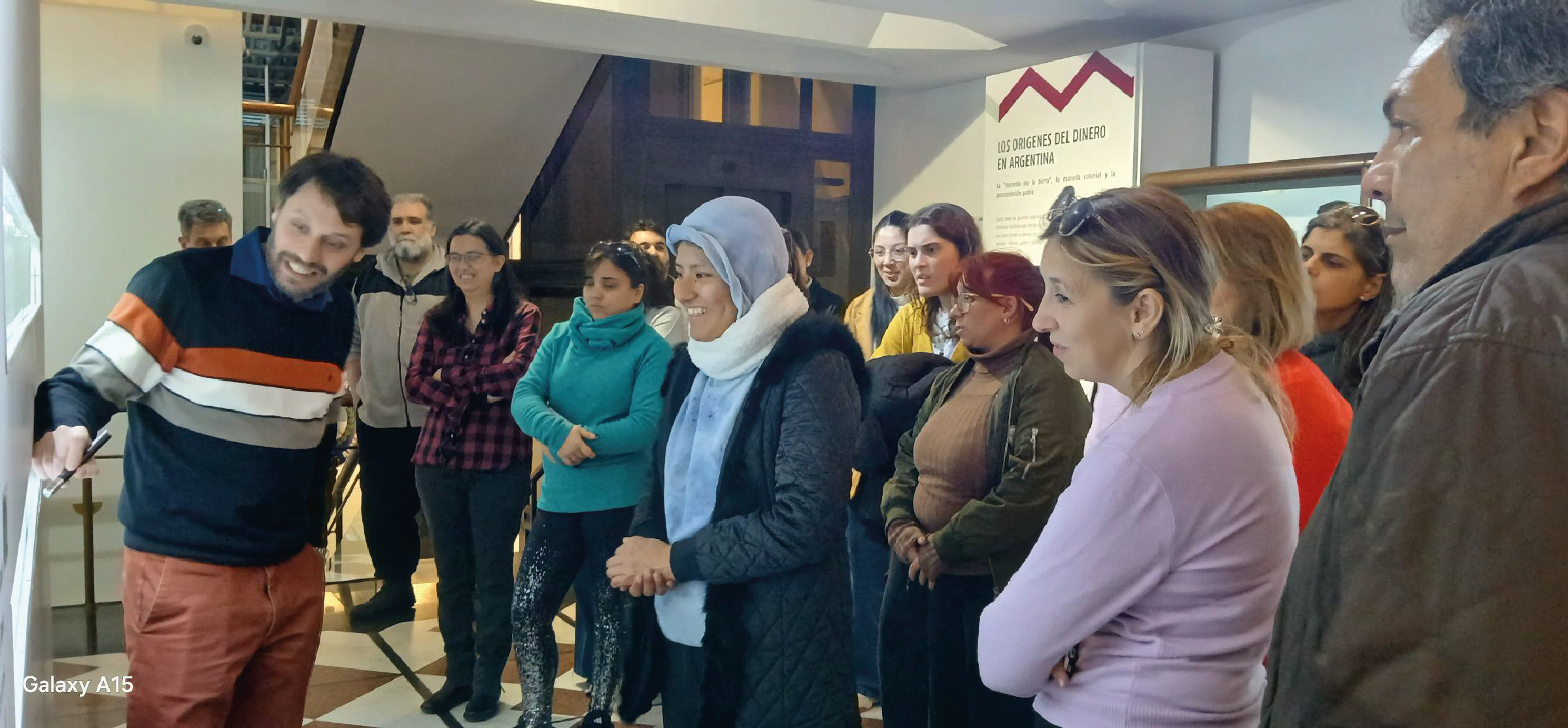 CAPACITACIÓN PARA ESTUDIANTES DE CALÍGRAFO PÚBLICO
