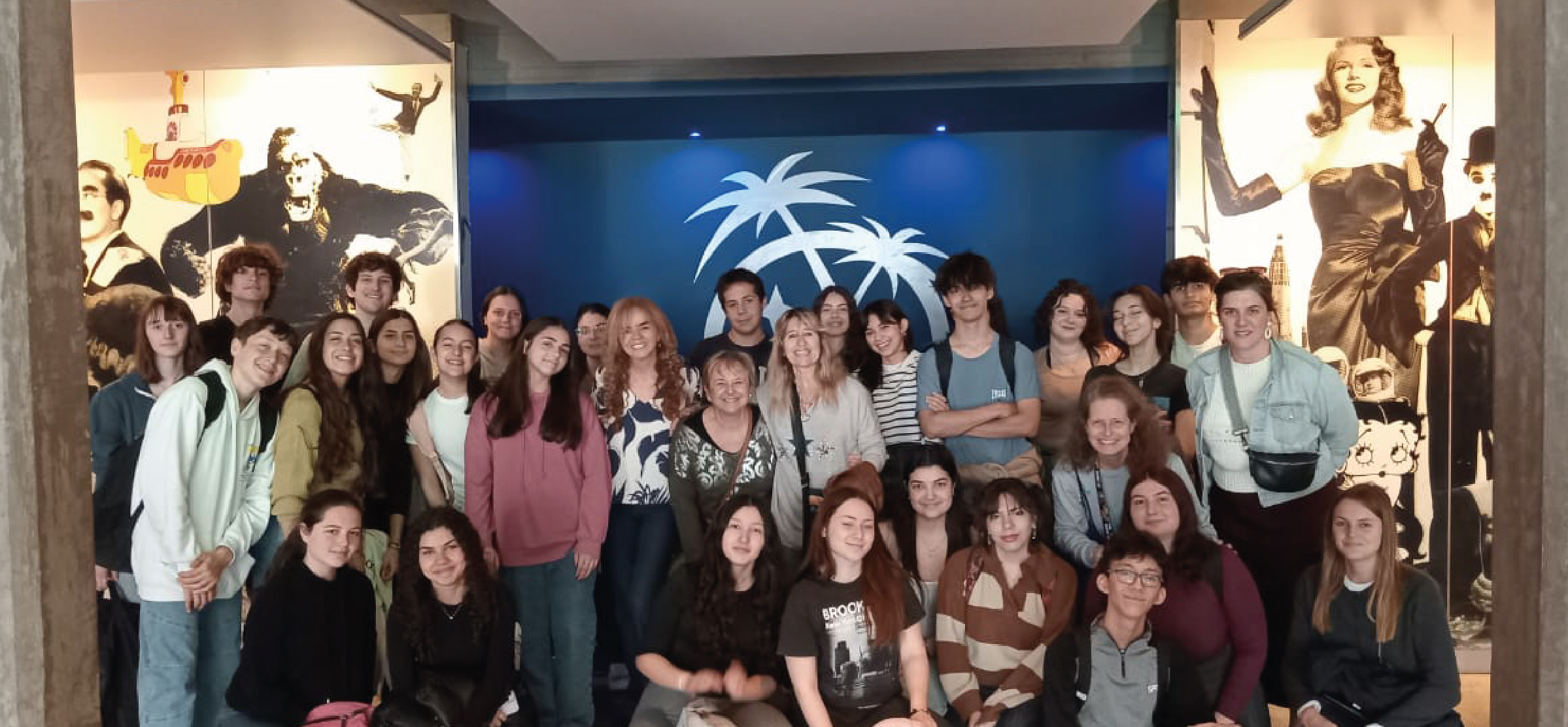 Encuentro con la cine Lydia Carreras de Sosa