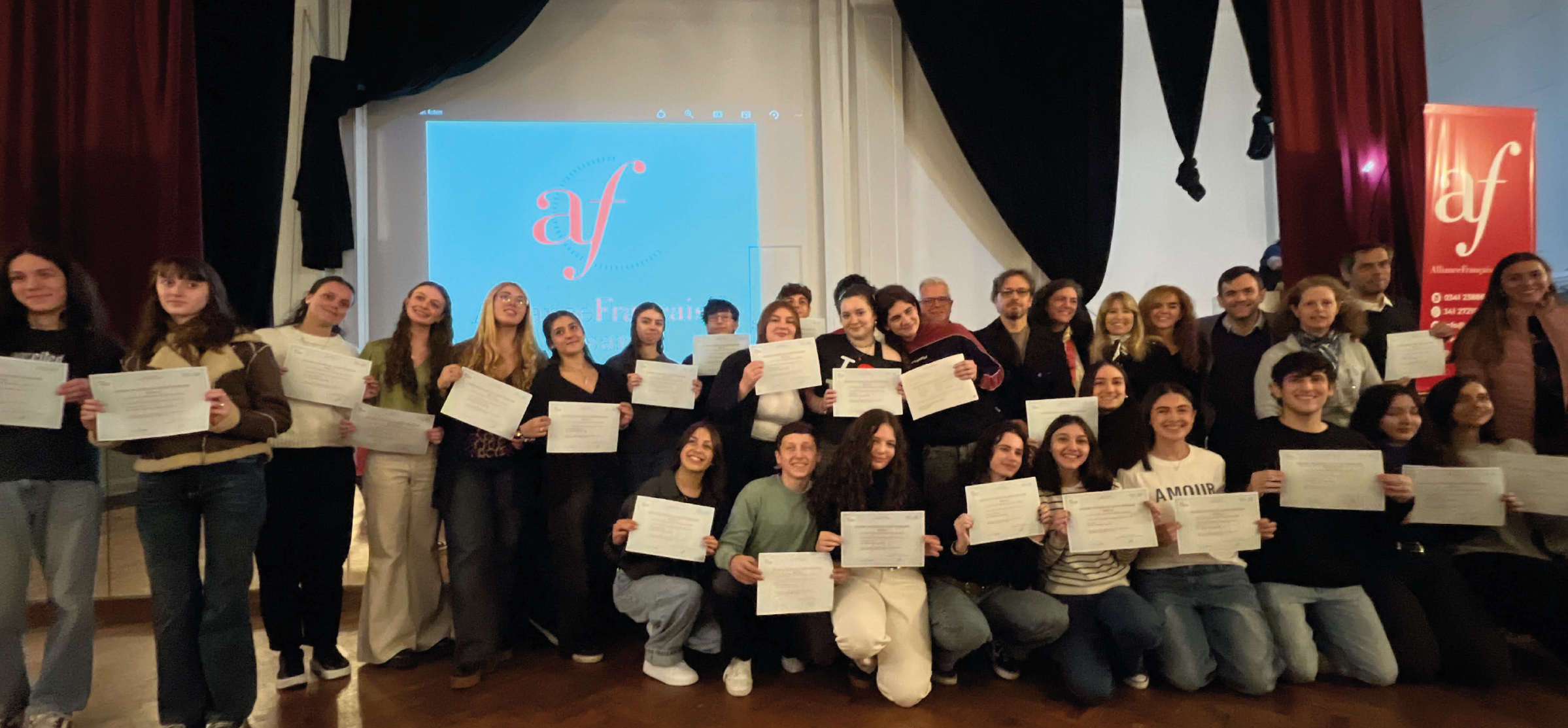 Entrega de Diplomas DELF