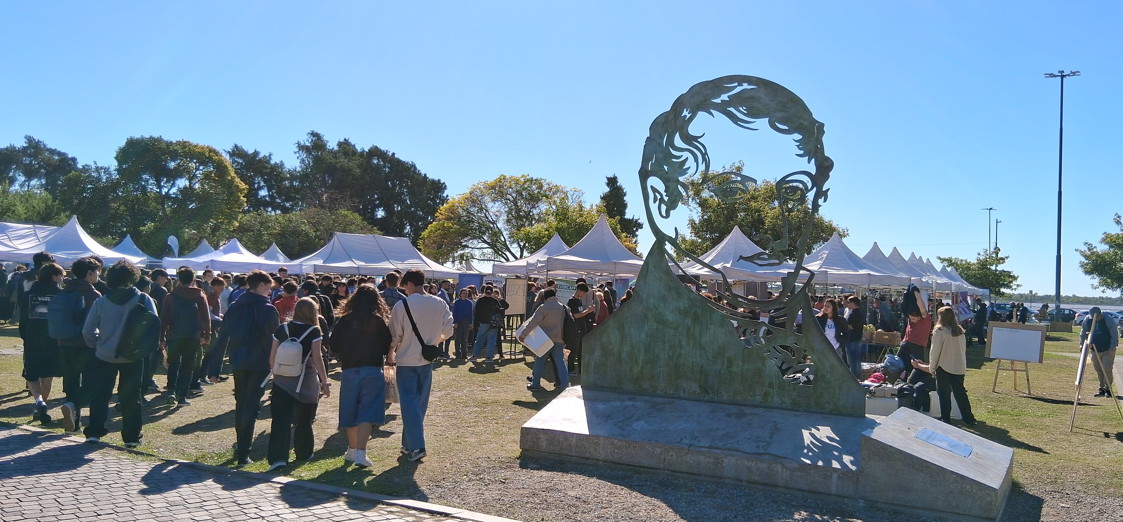 El Supe en el primer festival ambiental