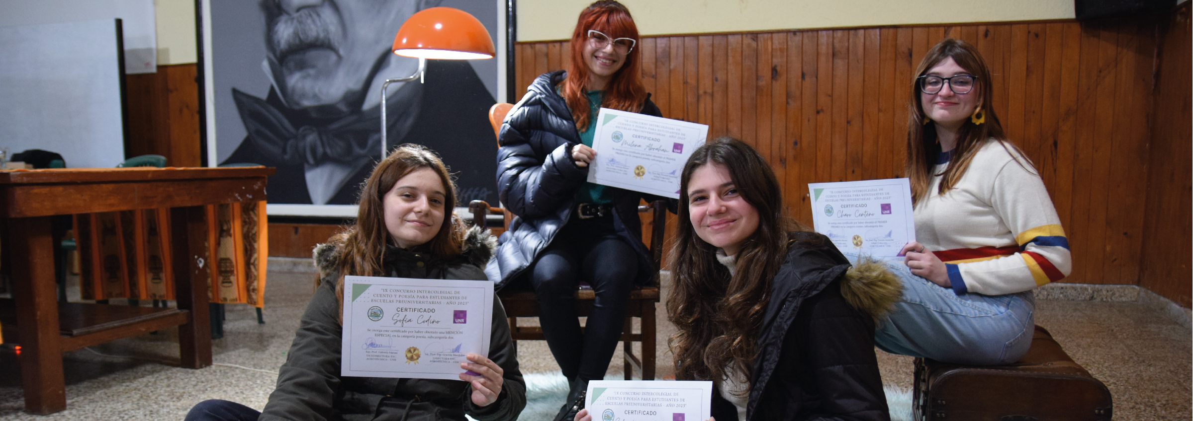 Entrega de premios del IX Concurso Intercolegial de Cuento y Poesía