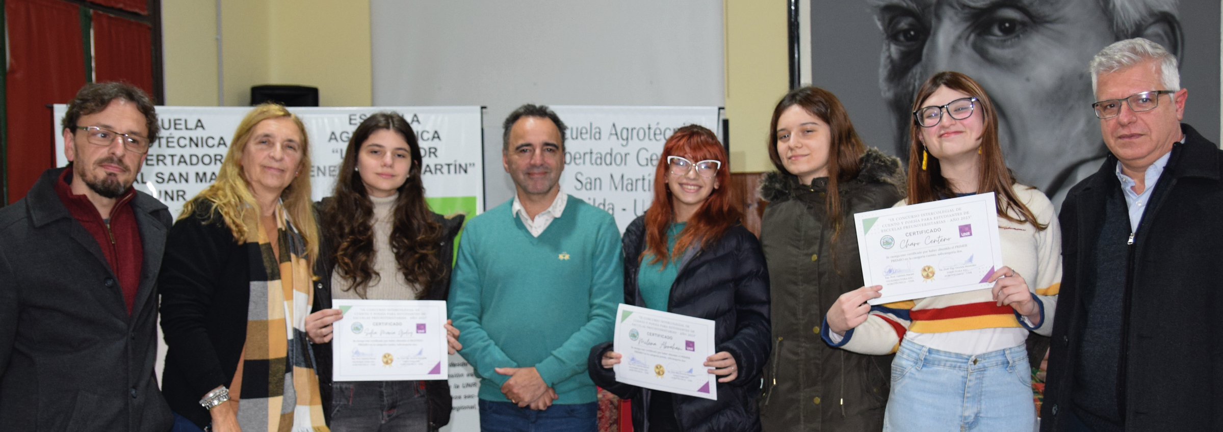 Entrega de premios del IX Concurso Intercolegial de Cuento y Poesía